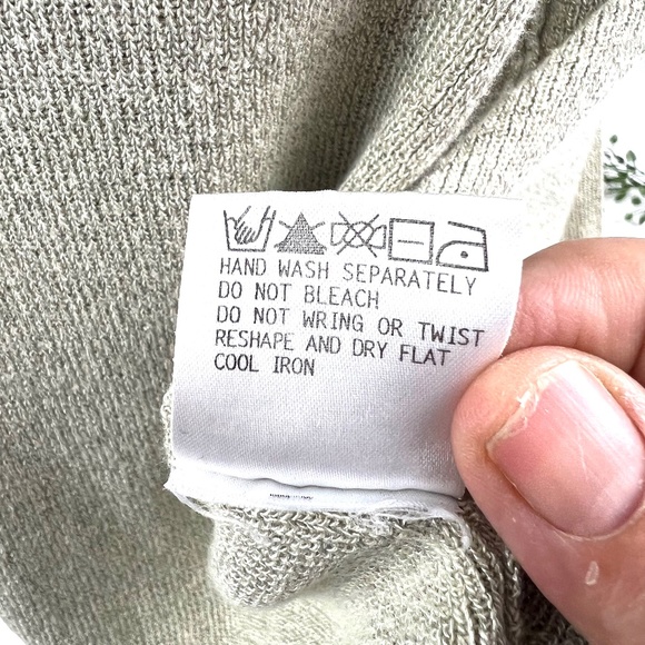 Sigrid Olsen Sport Cream Color Lightweight Sweater Size S - Picture 12 of 13